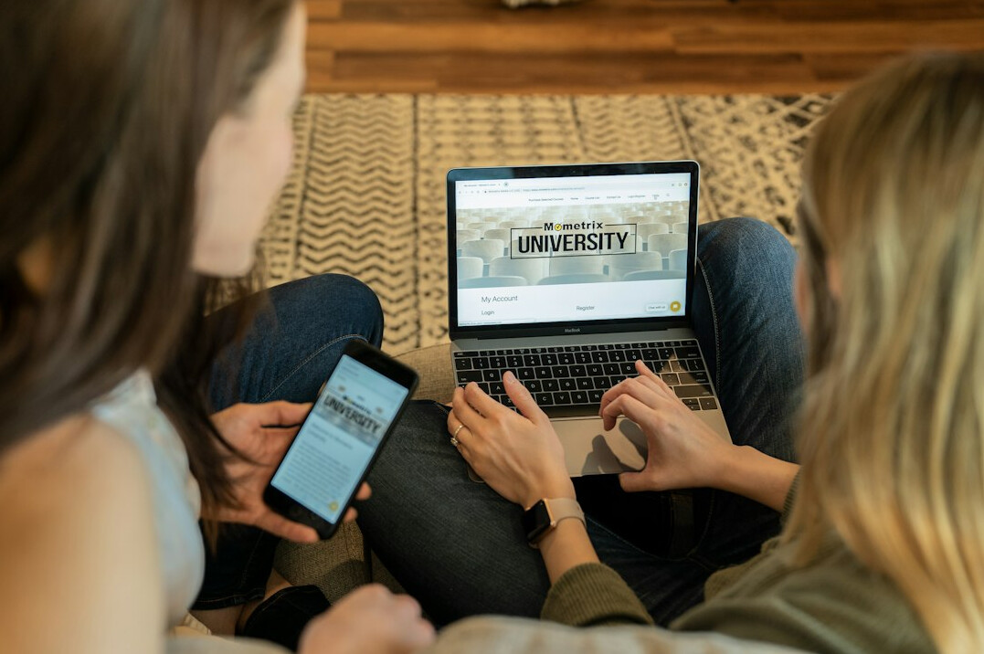 students taking online course